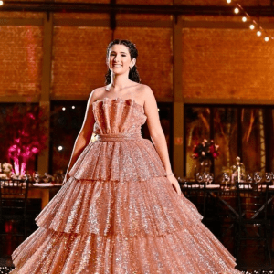 Vestido Princesa Tomara que Caia com Saia Camadas Debutante