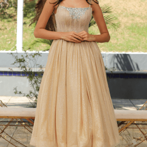 Vestido Midi Princesa Dourado com Bordado Prateado Debutantes