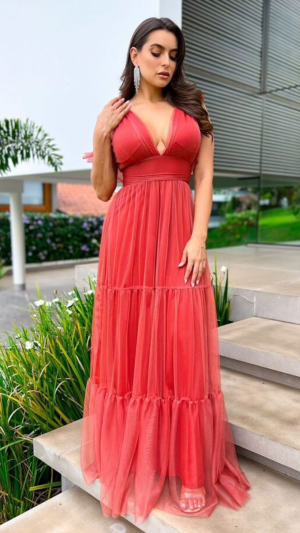 Vestido Longo de Tule com Camadas e Laço nos Ombros - Imagem 2