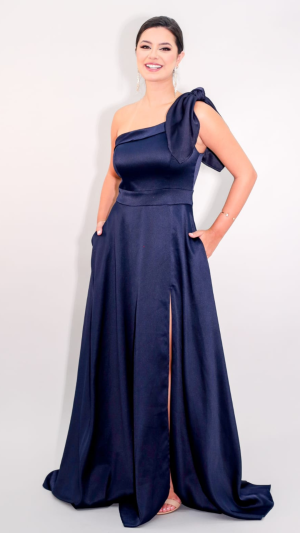 Vestido de Festa Longo Ombro Único com Laço e Fenda – Ideal para Madrinhas e Convidada