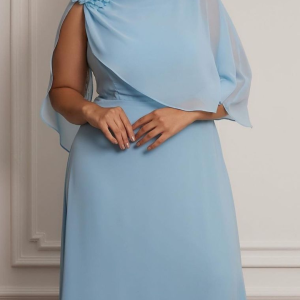 Vestido Longo Azul Serenity Plus Size com Ombro Único em Tule e Aplicação Floral 3D