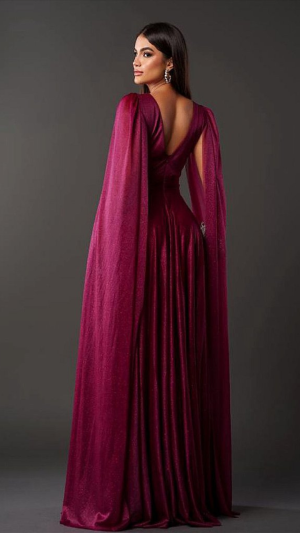 Vestido Longo com Capa Fluida e Decote Profundo Glamour - Imagem 17