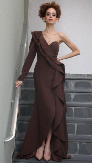 Vestido de Festa Assimétrico com Babados em Crepe