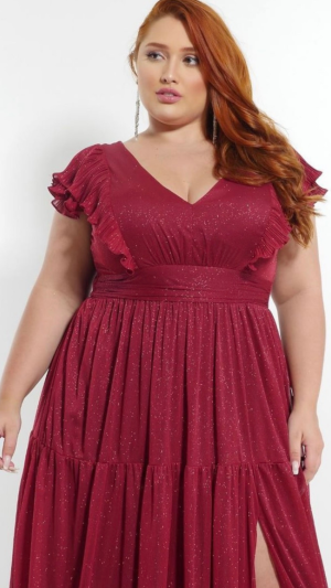 Vestido Longo Marsala com Fenda e Babados em Tule Brilhoso Plus Size