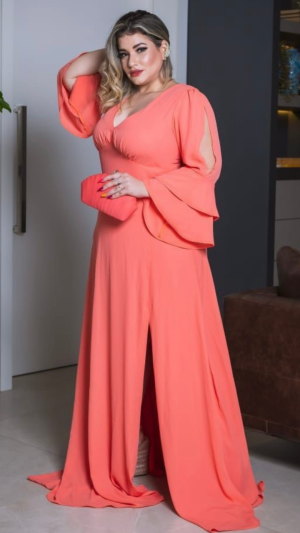 Vestido Longo Coral com Manga Flare Vazado e Fenda Frontal para Madrinhas e Festas
