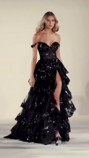 Vestido de Festa longo com Paetês, fenda e Babados em Camadas - Imagem 4