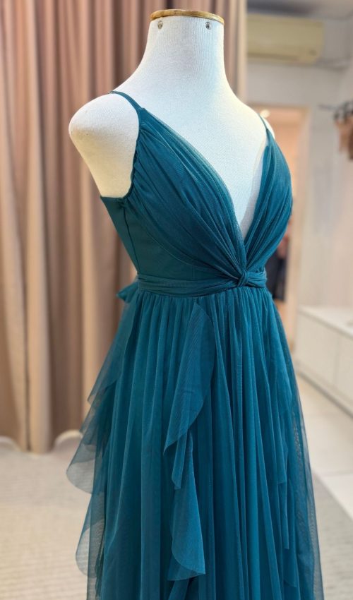 Ju parte 2 - Vestido de Festa Longo em Tule Verde Petróleo com Decote V (4)