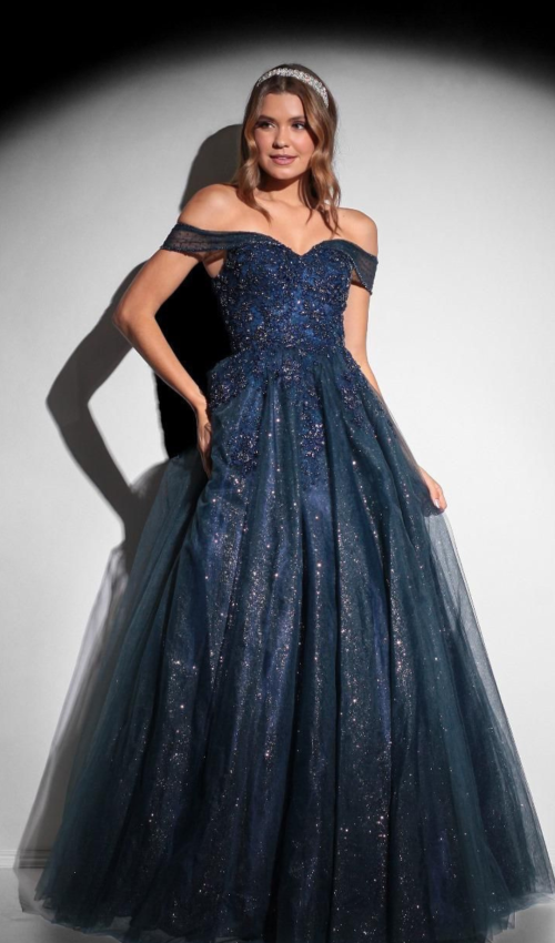 Vestido Azul Marinho de Tule com Brilho Ideal para Debutante