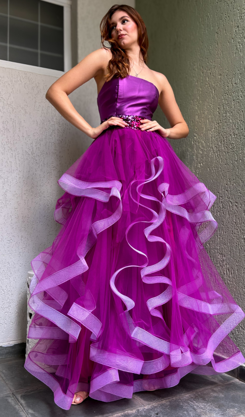 Vestido Estilo Princesa – Ideal para Debutantes