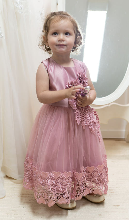 Vestido de festa rosa com tule e flores 3D para daminha