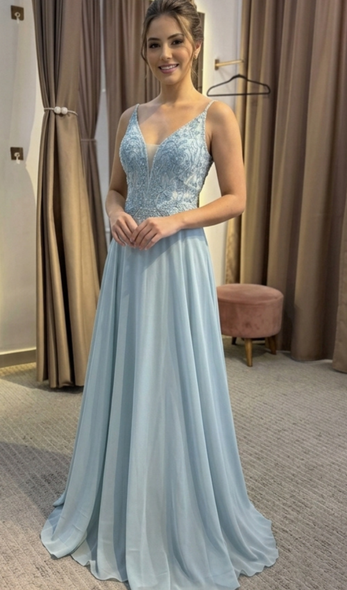 vestido azul com alças